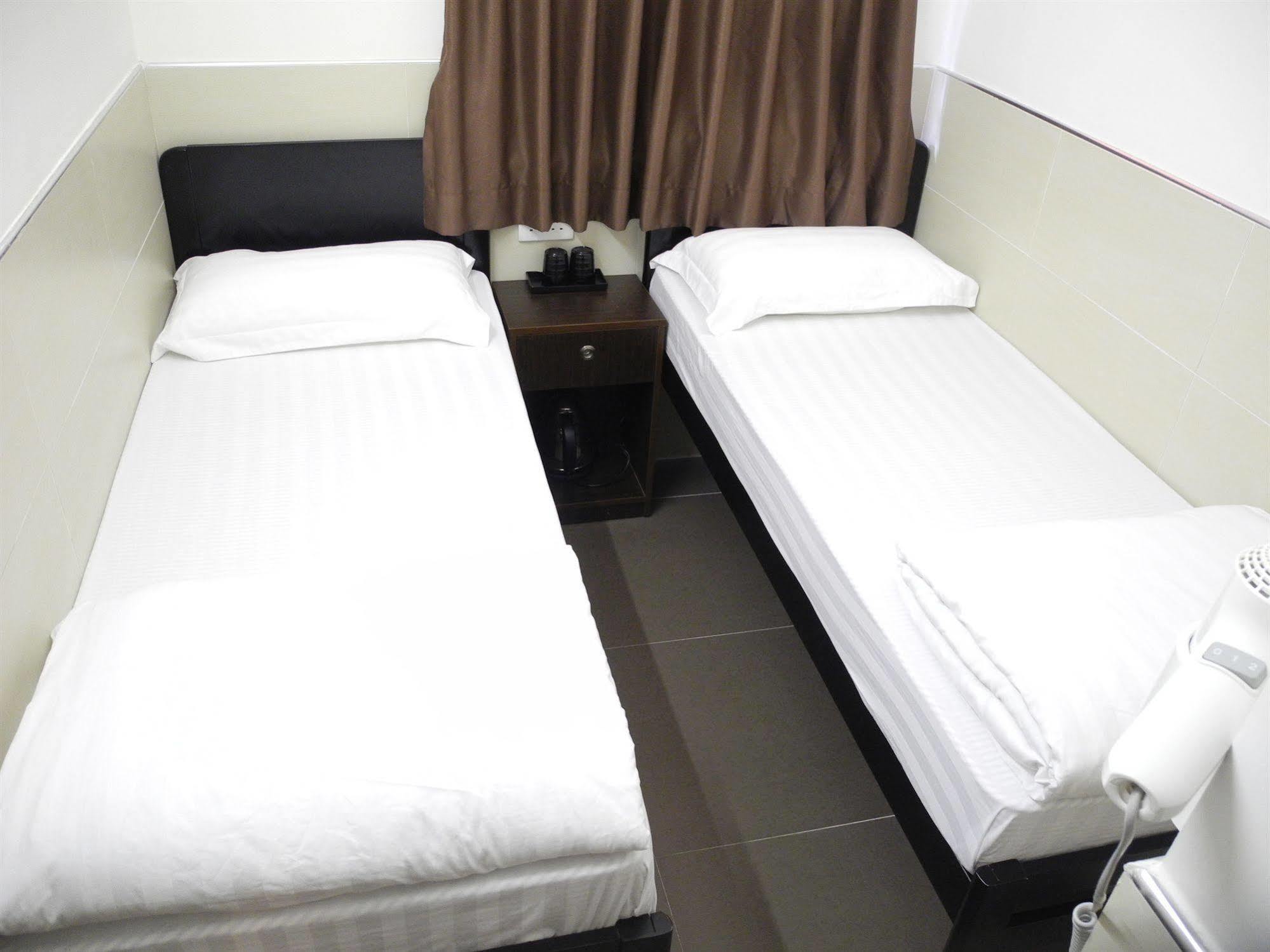 Kowloon Mongkok 1812 Guest House Hong Kong Esterno foto