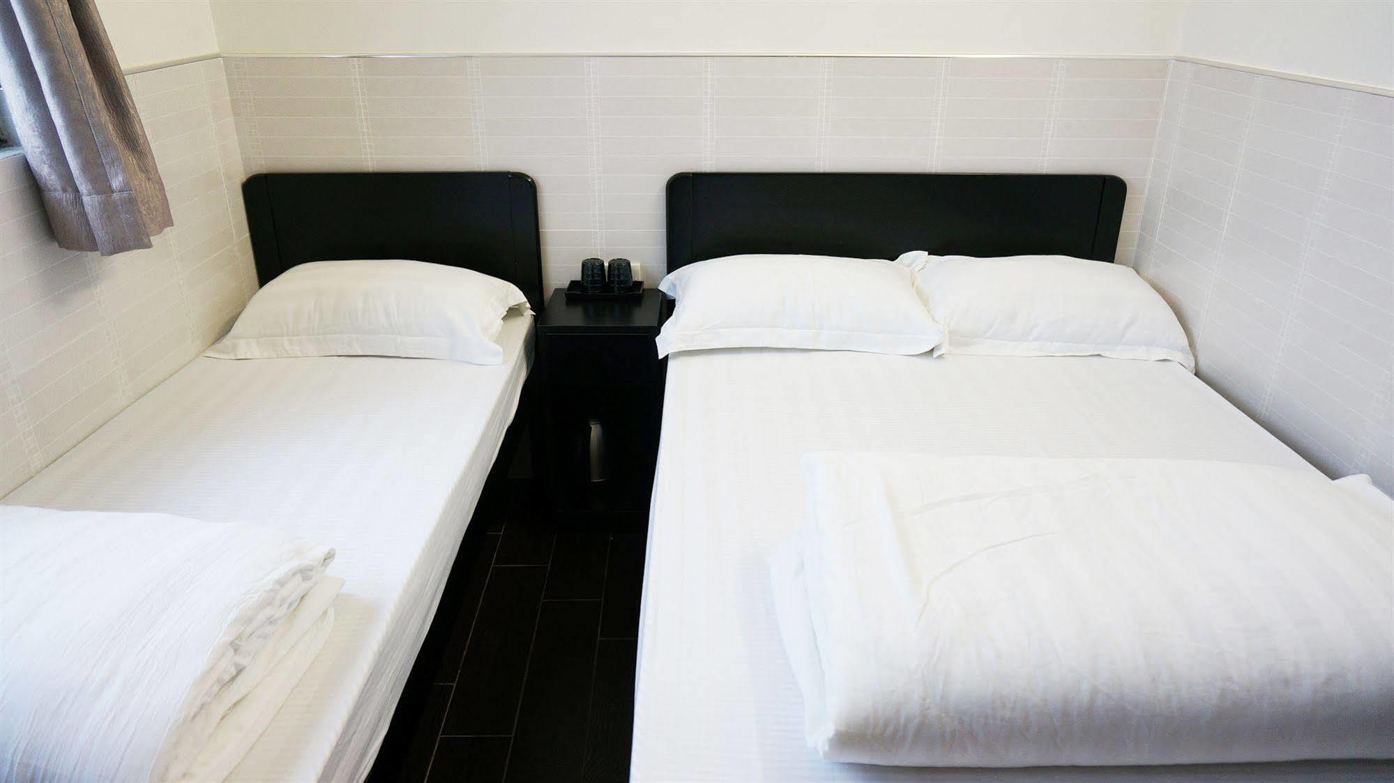 Kowloon Mongkok 1812 Guest House Hong Kong Esterno foto